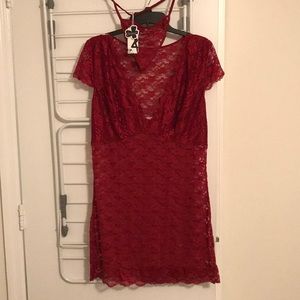 Lacy deep v neck lingerie set: dress + g string